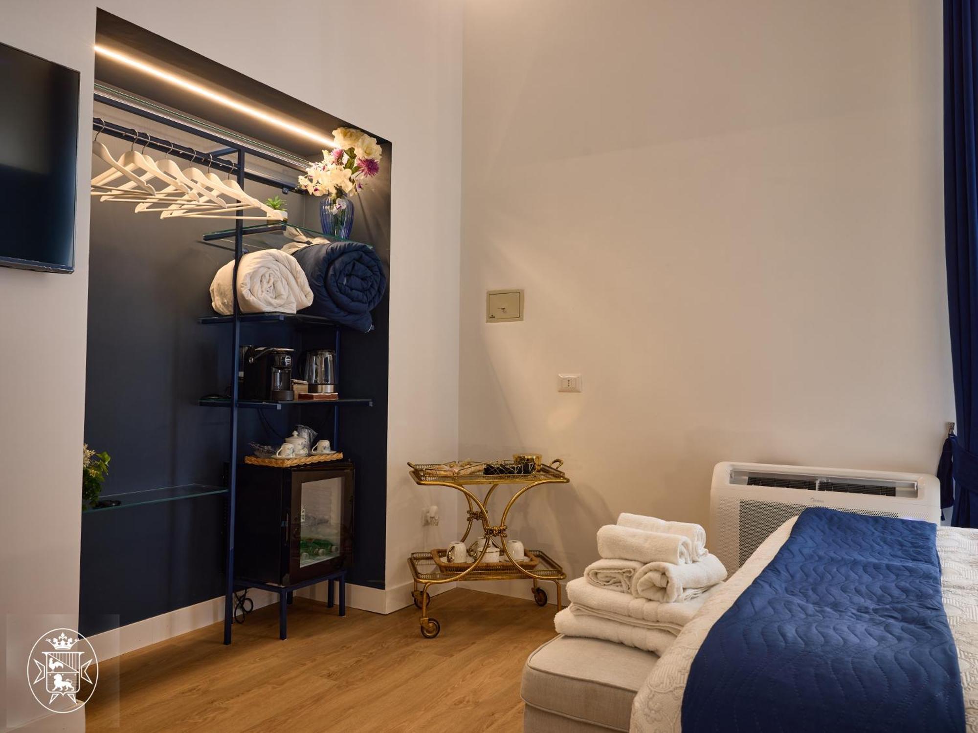 Bed and Breakfast Vista Piazza Dei Martiri Napoli Esterno foto