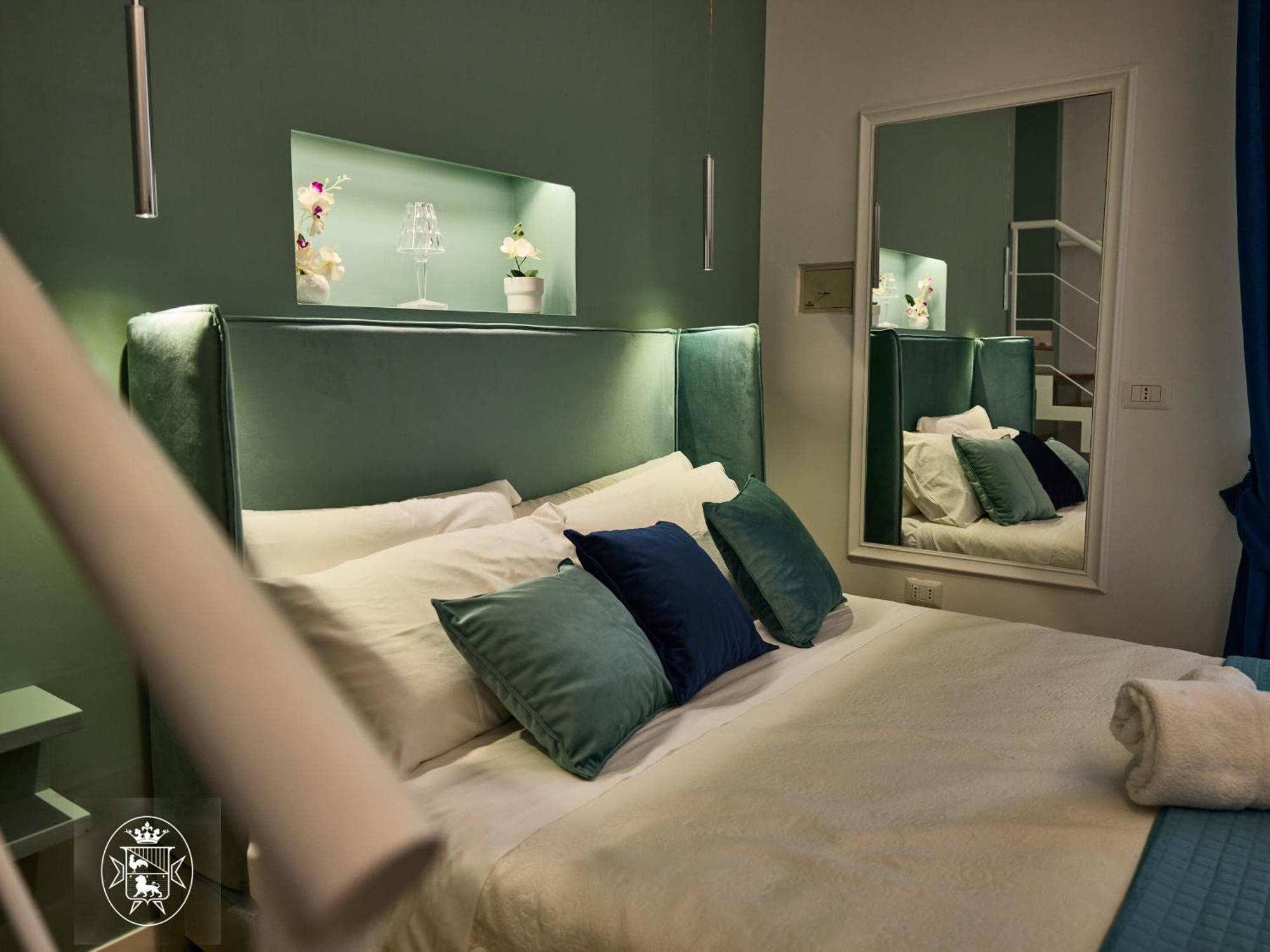 Bed and Breakfast Vista Piazza Dei Martiri Napoli Esterno foto